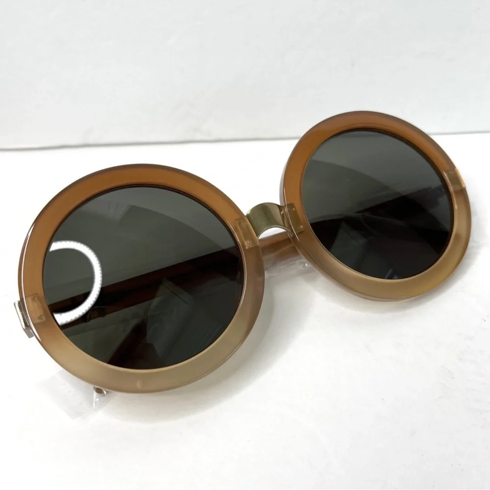 WILDFOX Malibu NEW Round Oversized Sunglasses Desert Taupe NEW With Case